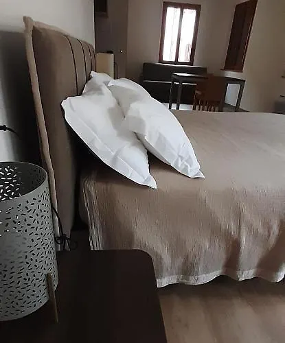 La Mansardina Del Giardinetto Апартаменты Одерцо